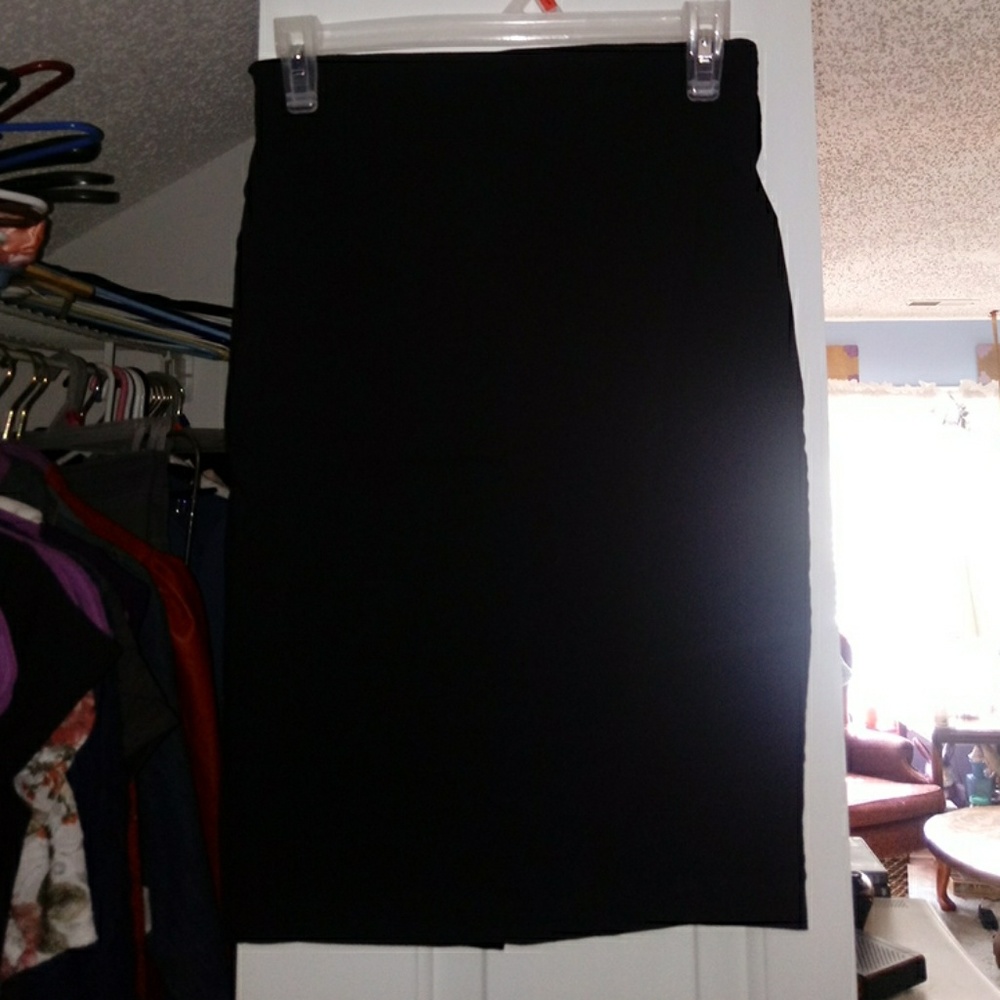 XXI Black Pencil Skirt