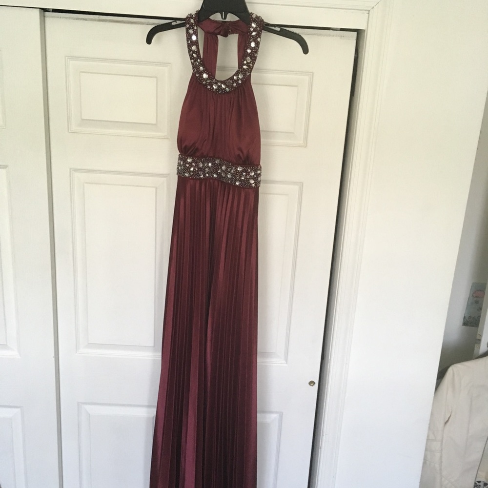 Maroon sequin prom dress