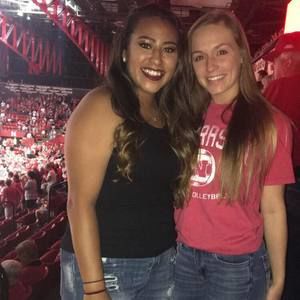 Meet your Posher, Abbie