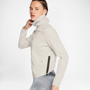 Nike Therma Women's Training Top