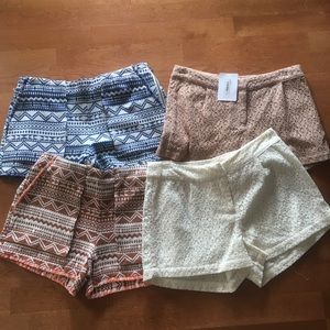 LOOT SIZE SMALL WOMEN SHORTS NEVER WORN!!!!!