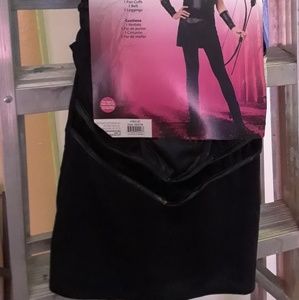 Heroine Huntress costume