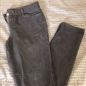 Banana Republic gray skinny jeans, 30