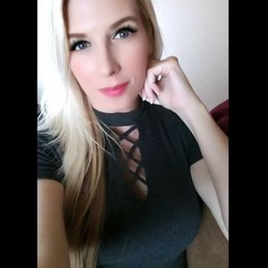 Meet your Posher, Bilenda