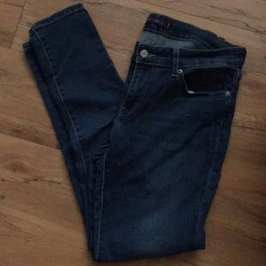 Levi 535 legging jeans