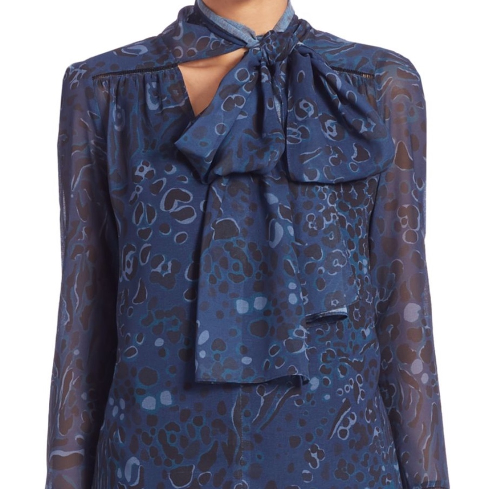 SEE BY CHLOÉ Cloud Panther Pattern Tie Neck Blous