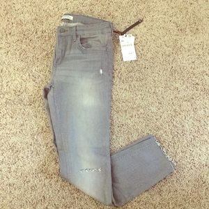 Women's Gray Zara Fray Hem Jeans Size 8