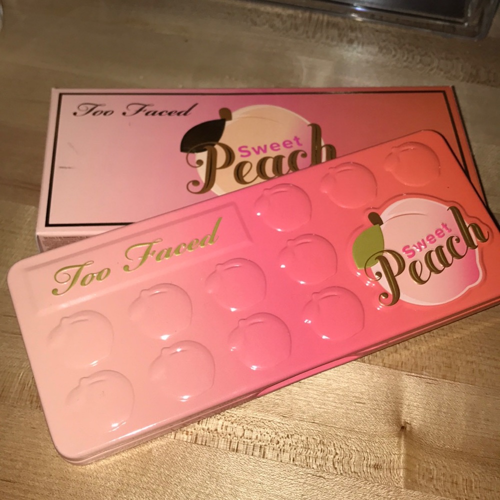 Too Faced Sweet Peach Palette