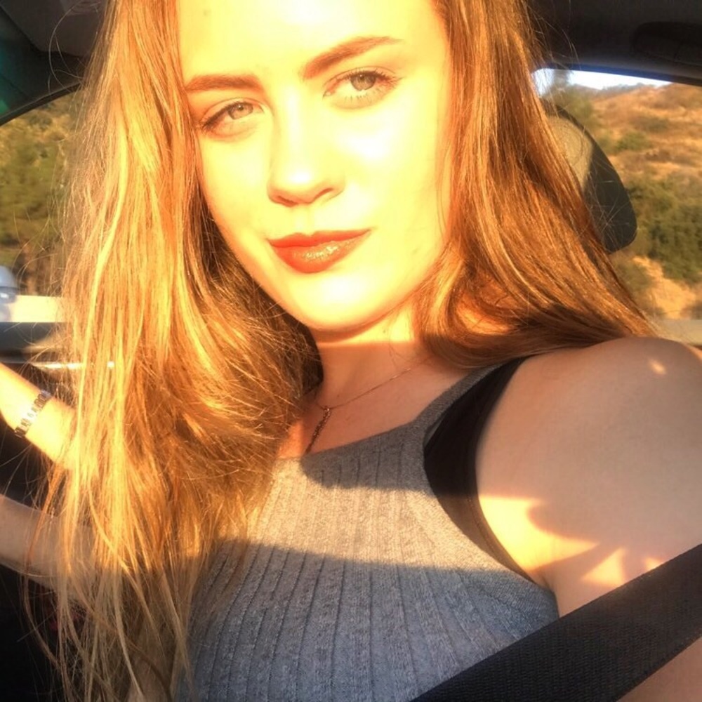 Meet your Posher, Lauren