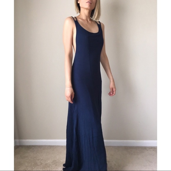 SALE. Sexy back long dress - Picture 2 of 3