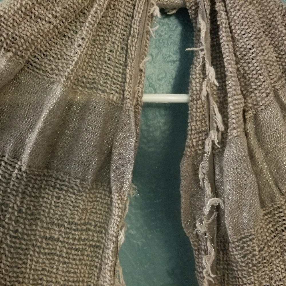 Infinity scarf - Picture 3 of 3