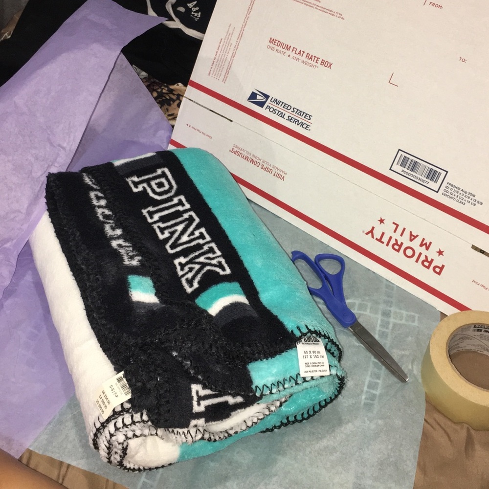 💙📦Trade proof📦💙 - Picture 2 of 4