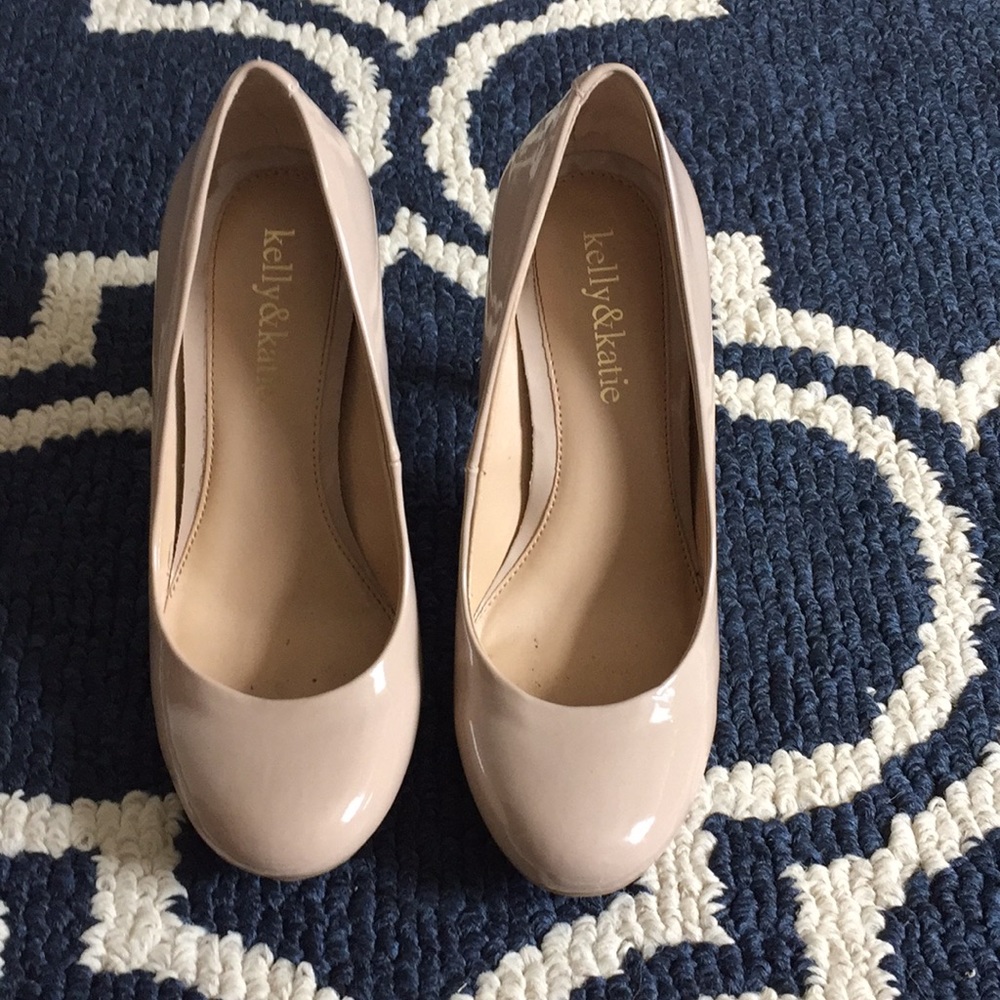 kelly & katie nude heels