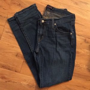 Levi's 528 curvy cut size 11 M
