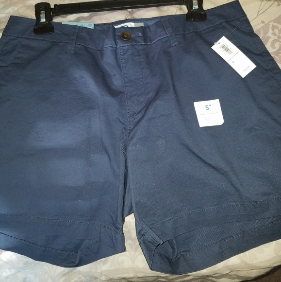 Brand new shorts - Picture 2 of 2