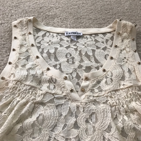 ** Ivory lace tank top ** - Picture 2 of 3