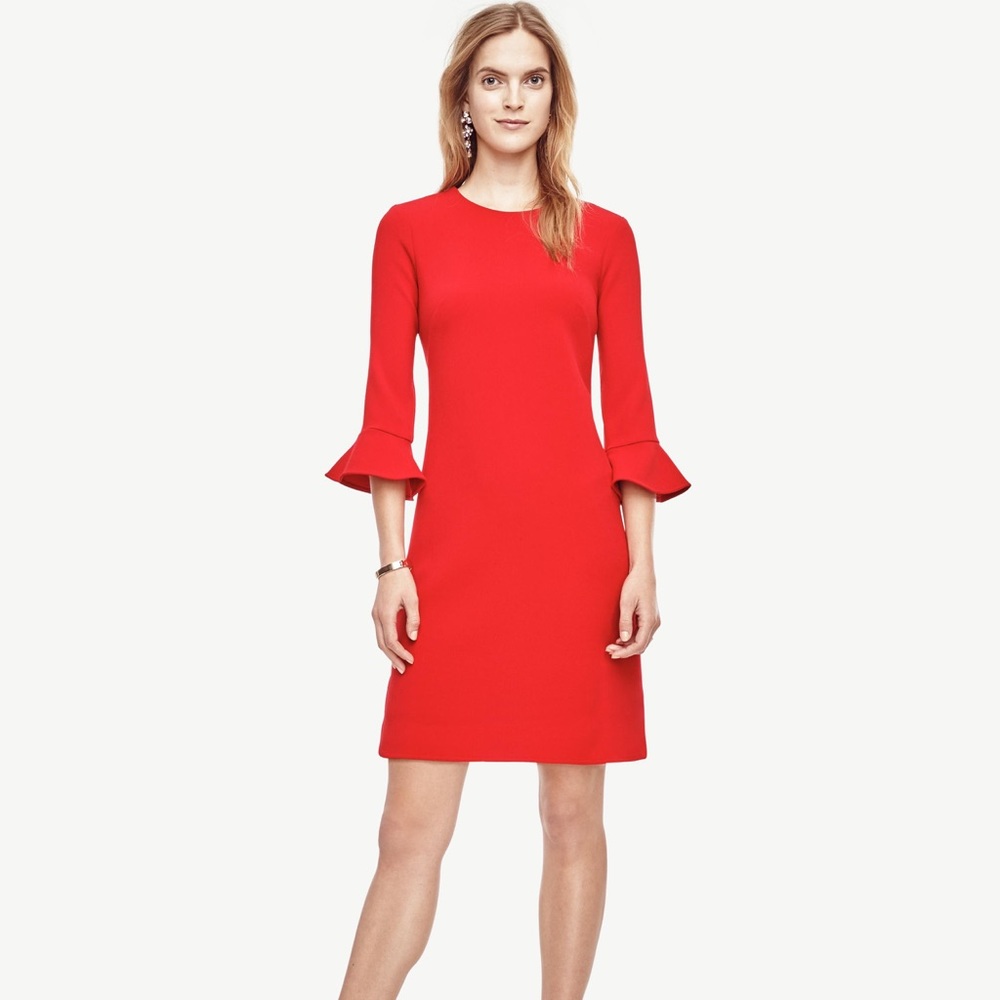 Ann Taylor fluted sleeve dress 👗