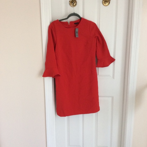 Ann Taylor fluted sleeve dress 👗 - Picture 4 of 7
