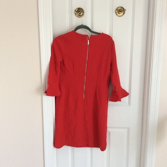 Ann Taylor fluted sleeve dress 👗 - Picture 5 of 7