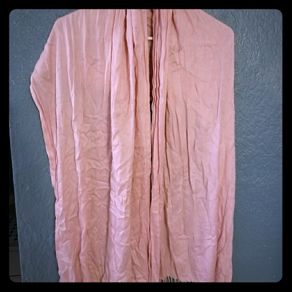Pink pashmina