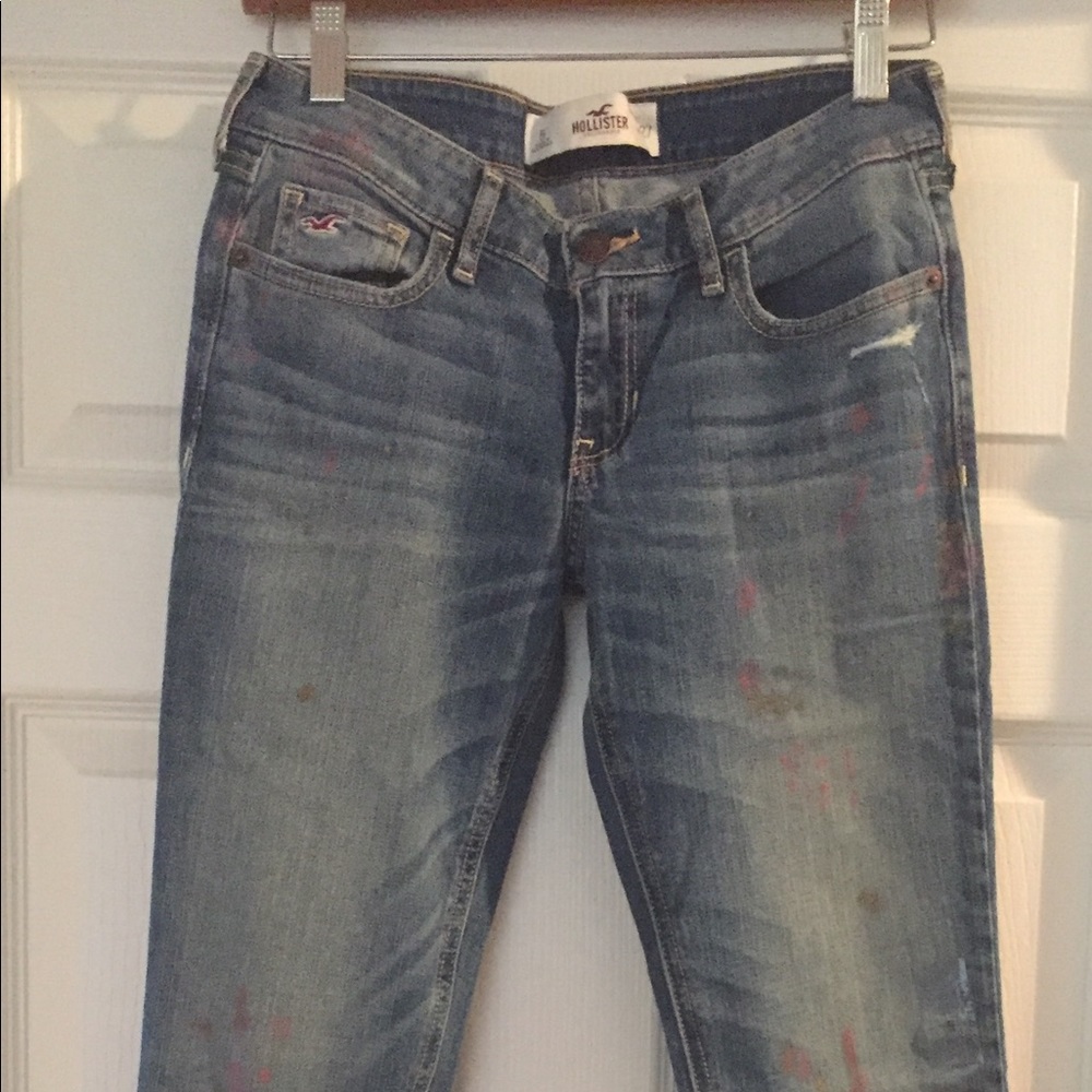 NWT Hollister Skinny Jeans w/Paint Splash Design