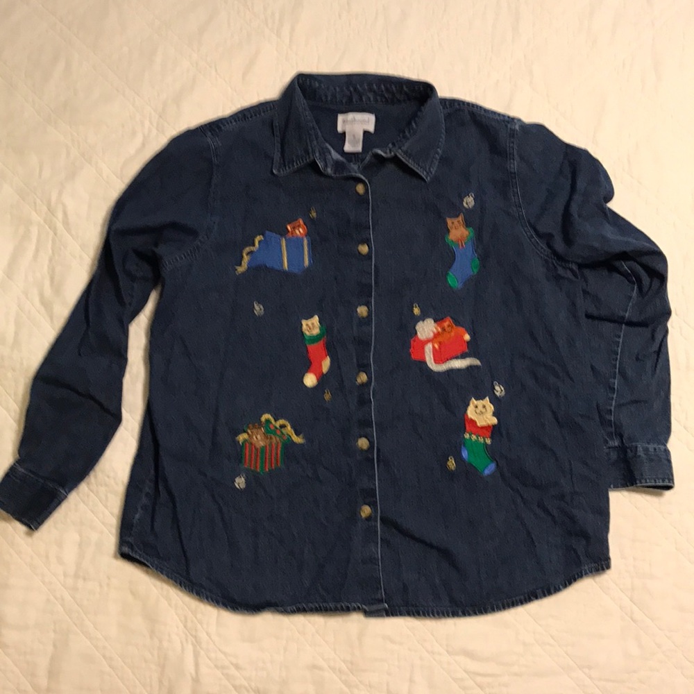 Festive Christmas cat denim shirt!