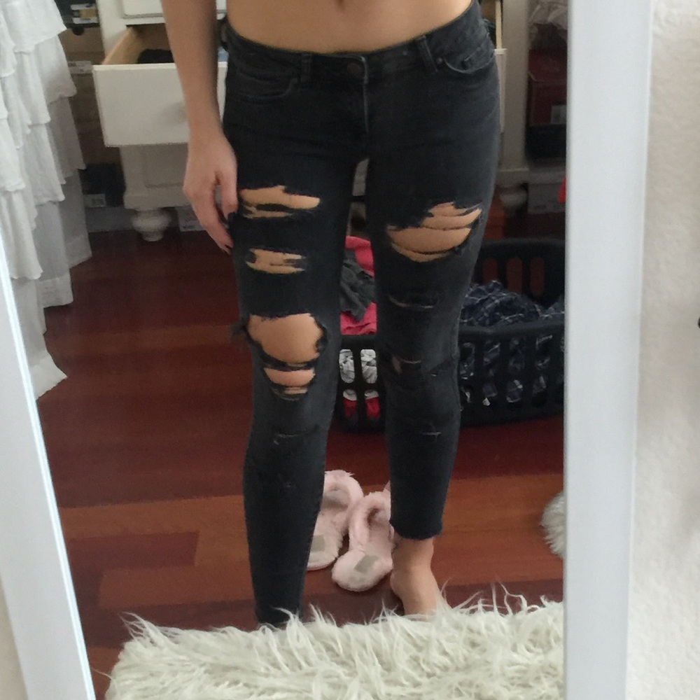 washed black ripped skinny jeans