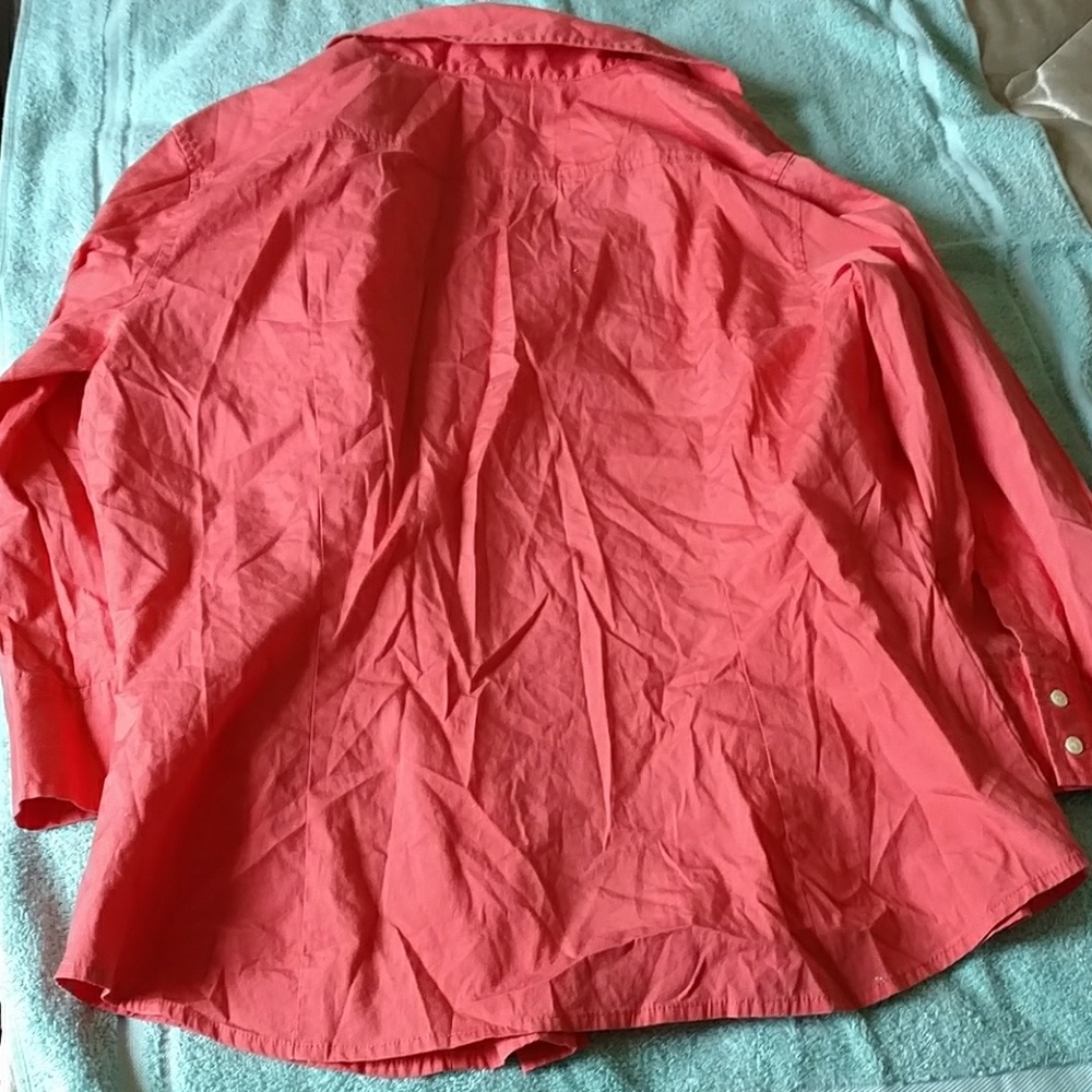 Express button up - Picture 2 of 3