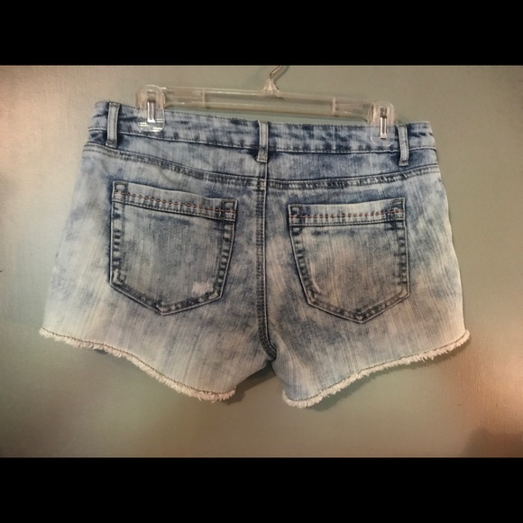 Mossimo Denim Boho Shorts. Sz11, Patterned & Frayd - Picture 2 of 3