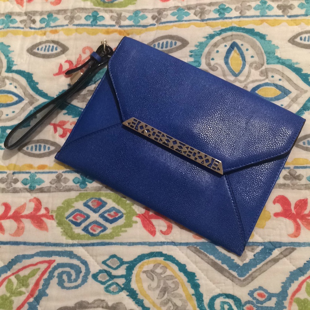 Beautiful Stella & Dot Clutch