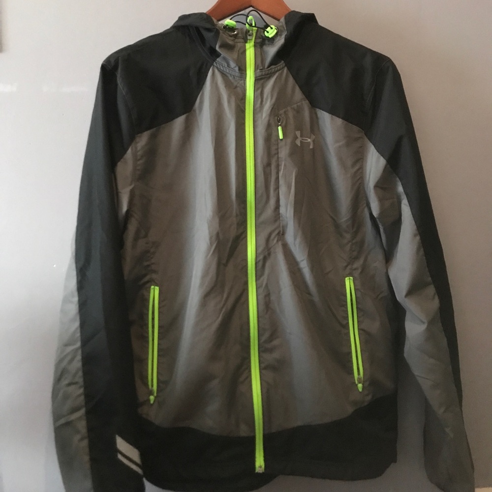 Under Armour Run light weight jacket