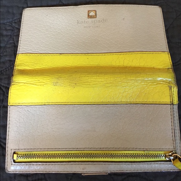 Kate Spade Leather Wallet - Picture 3 of 8