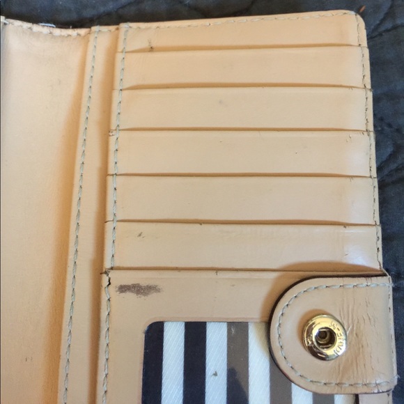 Kate Spade Leather Wallet - Picture 5 of 8