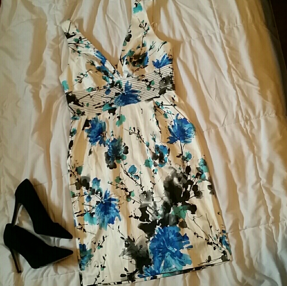 Sleeveless Dress