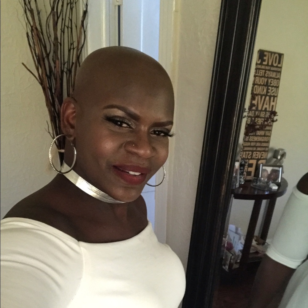 Meet your Posher, Stephanie