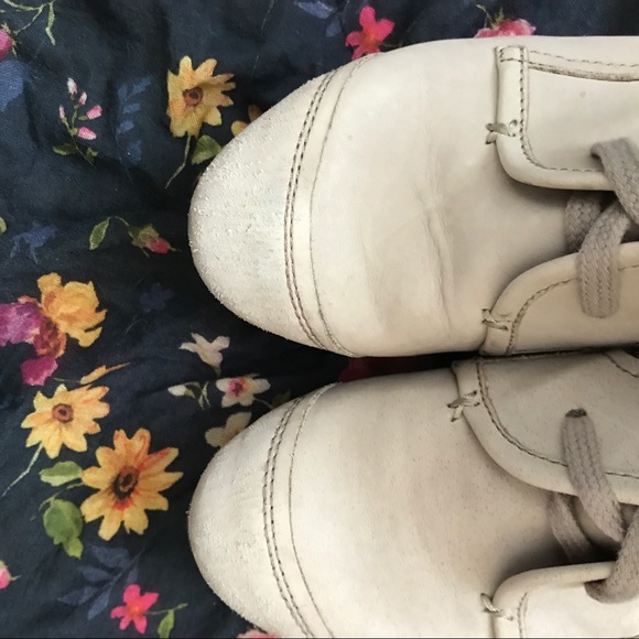 "Irene" Lace Booties Anthropologie - Picture 4 of 6