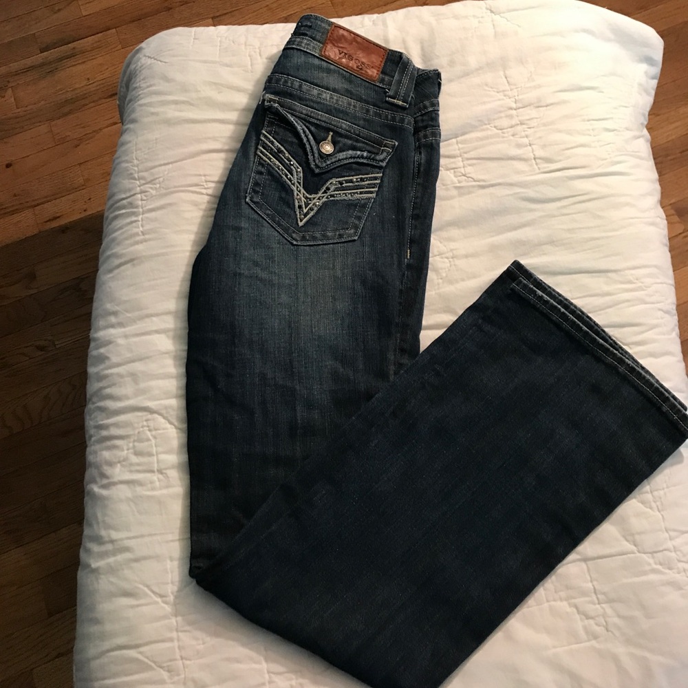 Boot cut jeans