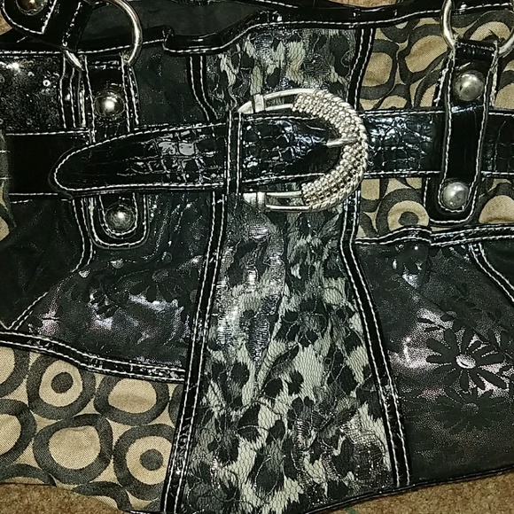 Black/Silver/Tan Purse - Picture 2 of 4
