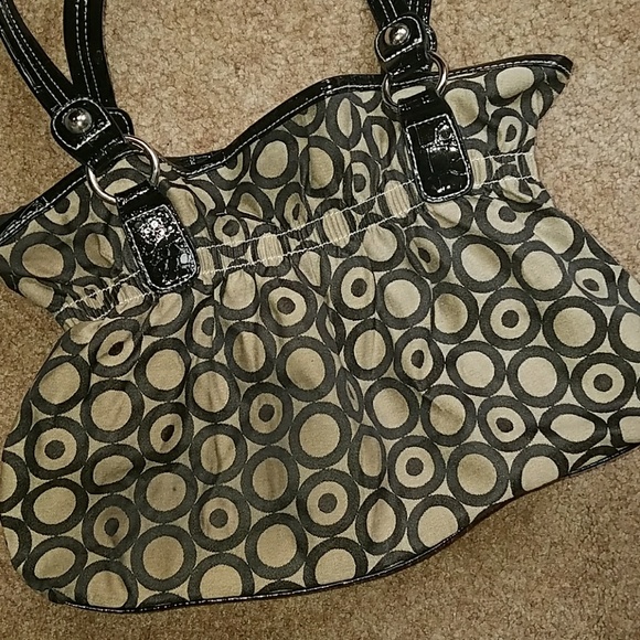 Black/Silver/Tan Purse - Picture 3 of 4