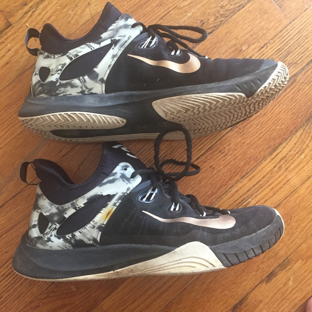 Nike Paul George PE shoes