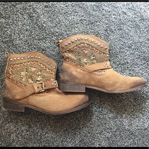 Naughty Monkey boots