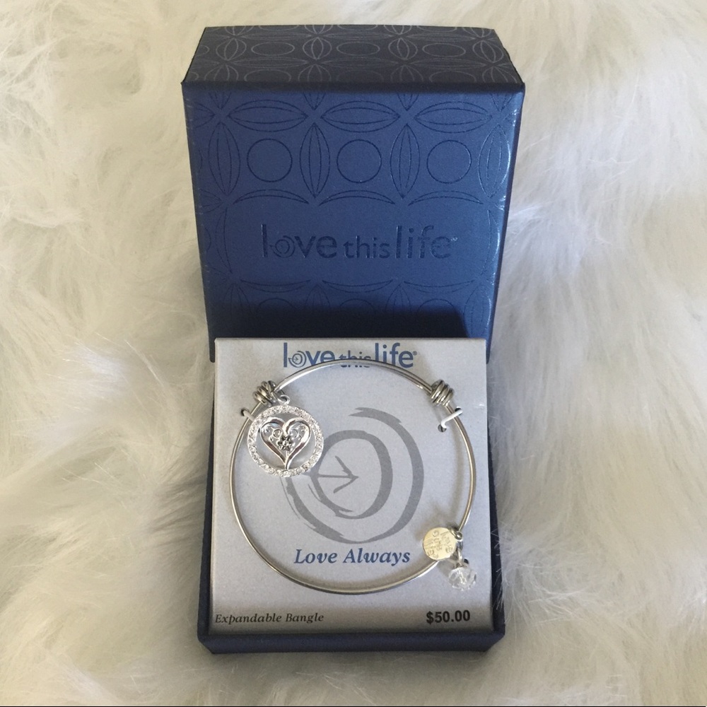 💞Love This Life "Love Always" bracelet💞