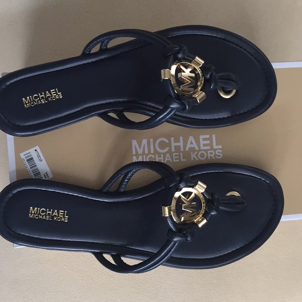 Michael Kors leather flat sandals / flip flops NWT