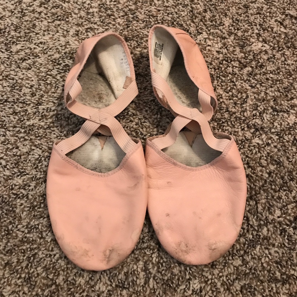 Ballet shoes