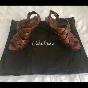 Brand New Cole Haan heels 👠