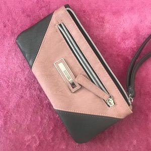 💥 ONE DAY SALE | NWOT Kenneth Cole Wallet