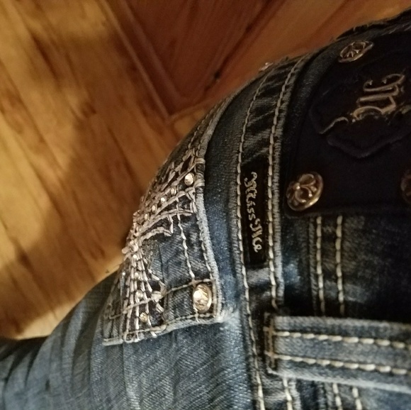 Size 26 miss me jeans boot cut - Picture 4 of 4