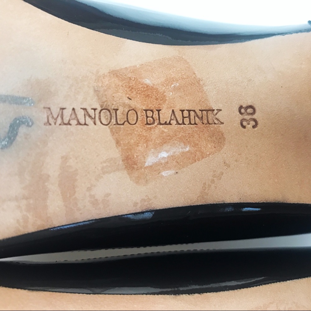 MANOLO BLAHNIK Black Patent Leather Heels - Picture 5 of 8