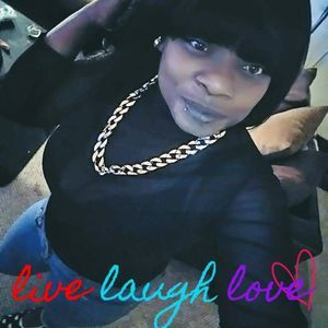 Meet your Posher, Marie