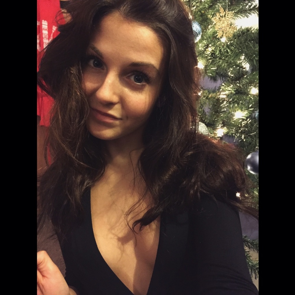 Meet your Posher, Samantha